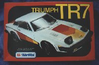 [TR7 US Airfix 8136 box; click to view larger image]