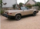 Leslie Farrell TR8